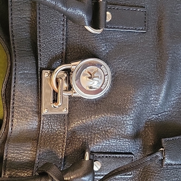 Micheal Kors Hamilton - Picture 5 of 12